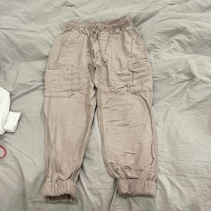 Hollister light pink cargo pants / joggers